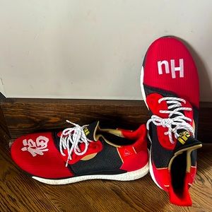 Pharrell Williams Solar Hu Glide M CNY. US size 14. Red.